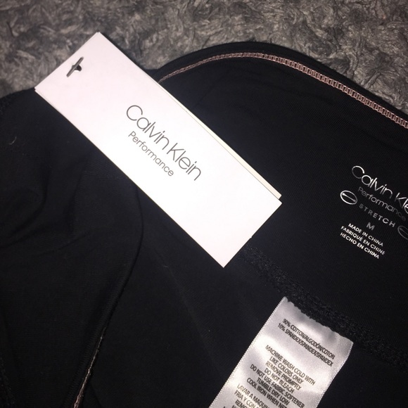 Brand NEW Calvin Klein performance leggings - Picture 2 of 4